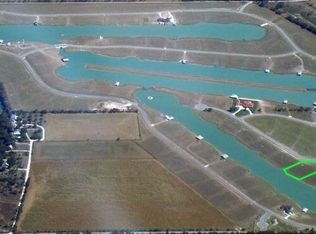 100 Lakeside Cv, Martindale, TX 78655