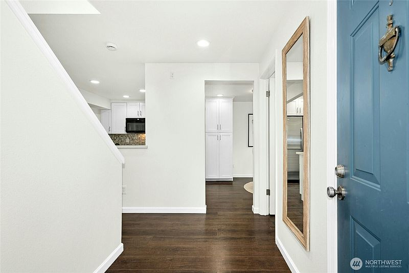 5th image of 13725 NE 87th Street