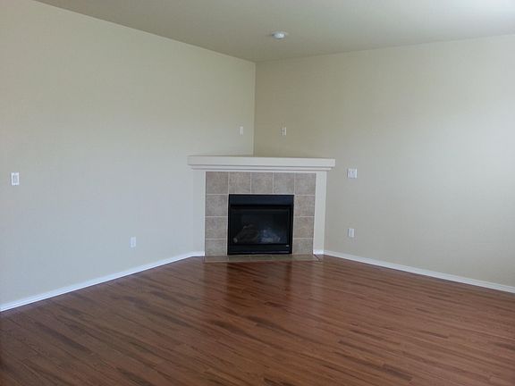 3rd image of 7744 Trails End Dr SE