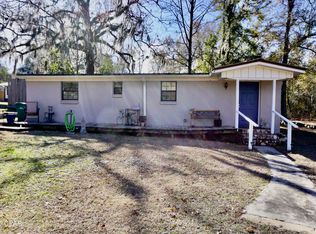 2590 Curlee Rd, Sneads, FL 32460