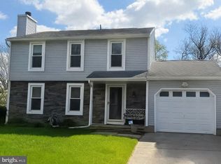 10 Carlyle Dr, Wrightstown, NJ