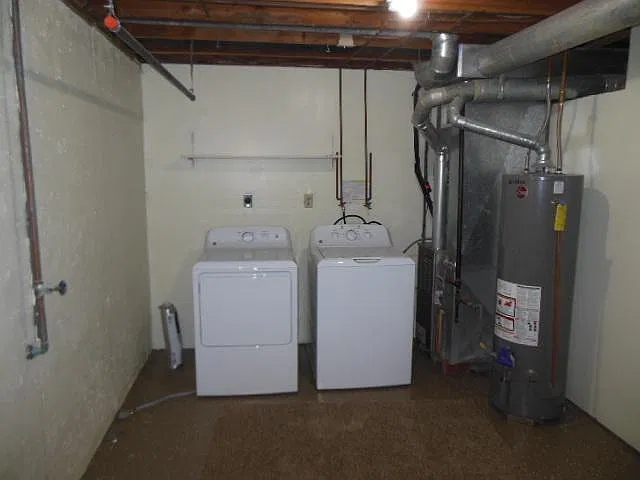 605 NE English Manor Dr #A — Photo 14