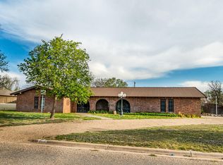 300 Avenue F, Hart, TX 79043