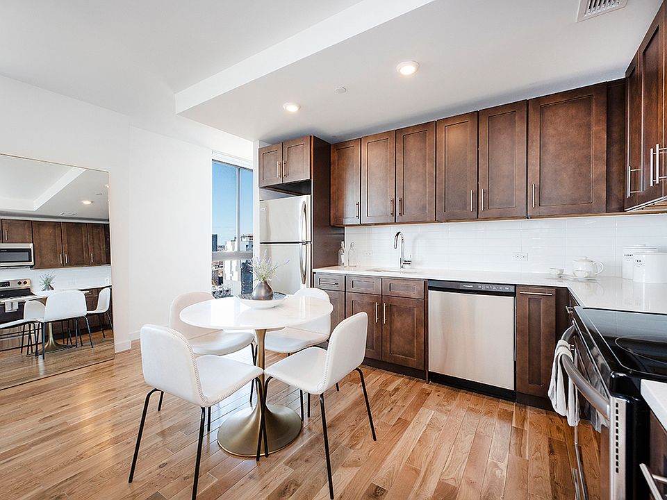 1st image of 14736 94th Ave APT 19I