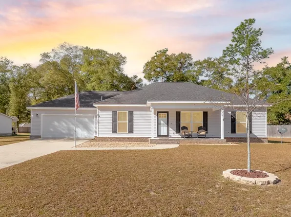 455 Wilshire St, Geneva, AL 36340