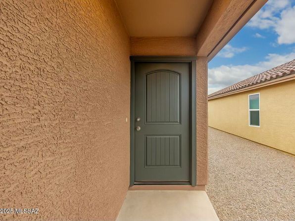 6284 S Nightjar Ln, Tucson, AZ 85757