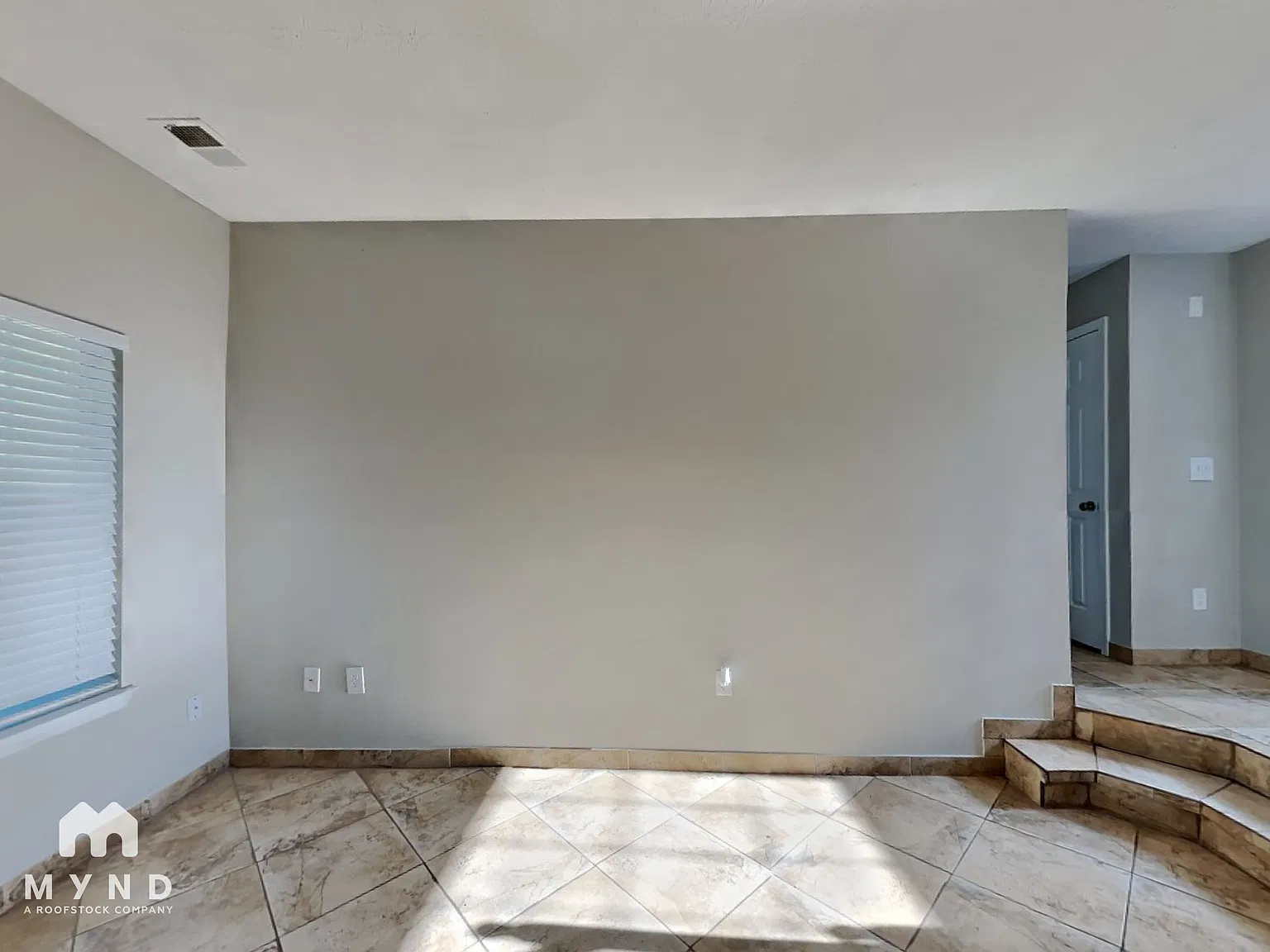 4 bed, 3.0 bath, 2665 sqft, $2,495 — Photo 2