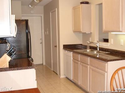 6002 Celtic, San Antonio, TX, 78240