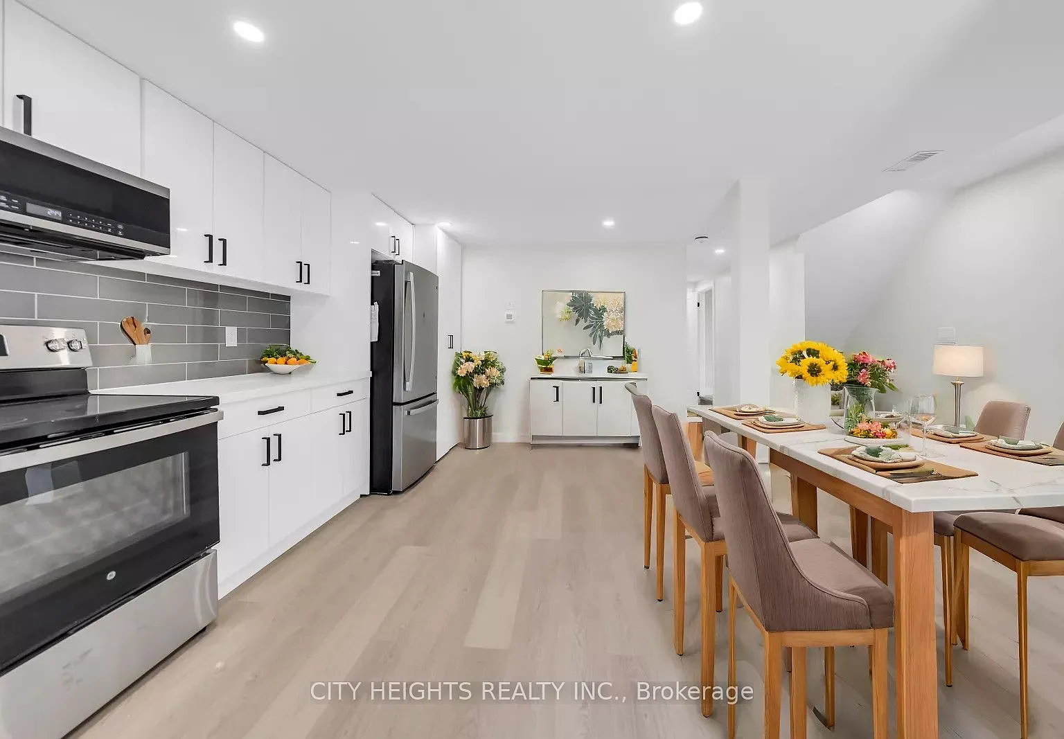 124 Church St — Photo 1