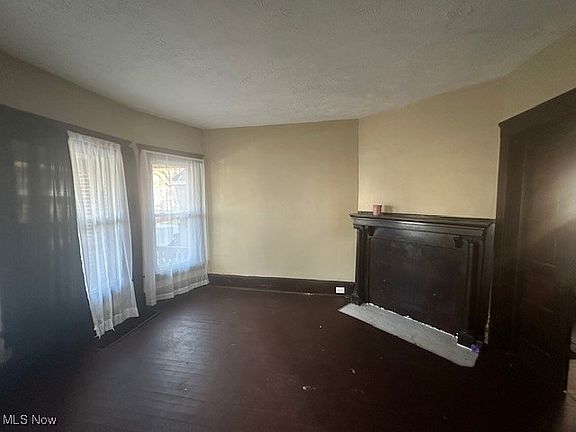 3rd image of 1331 E 86th St