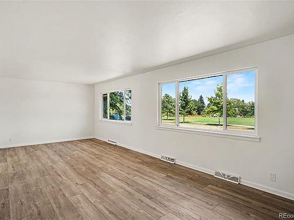 5th image of 885 Hartford Drive