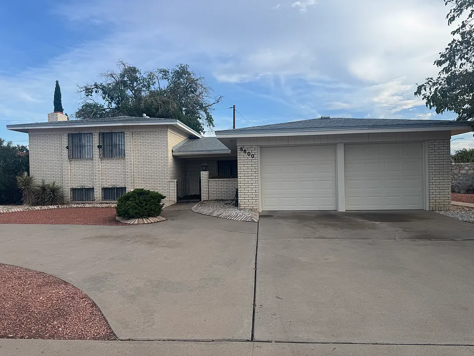 8800 Sampson Ct