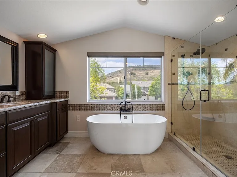 7562 Wiscasset Dr — Photo 14