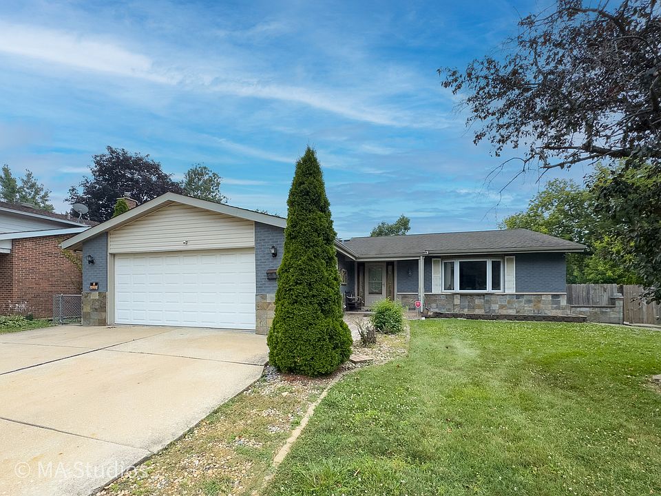 1st image of 1100 S Cherrywood Dr