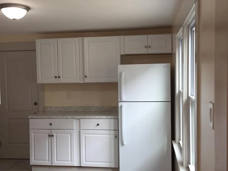 2133 Niagara St #2 — Photo 3