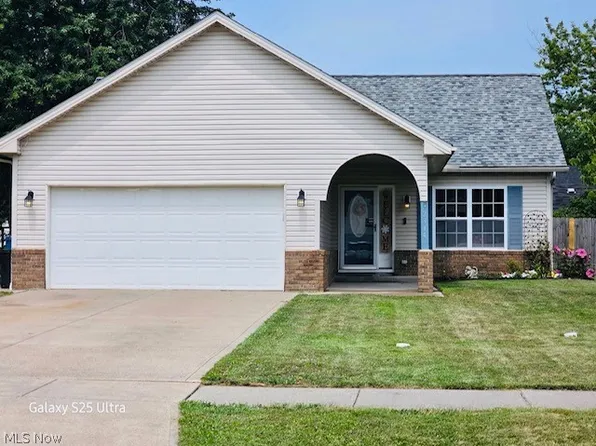 2314 Stonepath St, Lorain, OH 44052