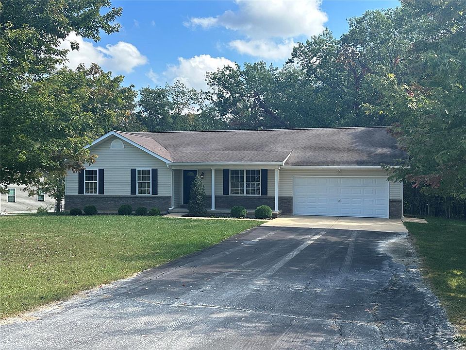 1st image of 40 Sunny Hill Dr