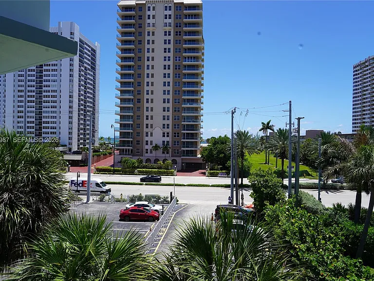 1913 S Ocean Dr #405 — Photo 16
