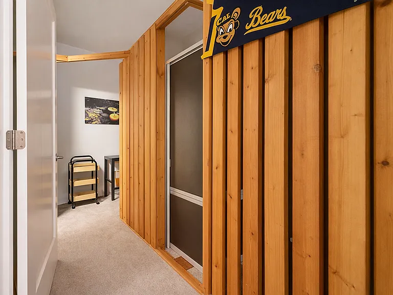 The Lair — Photo 5
