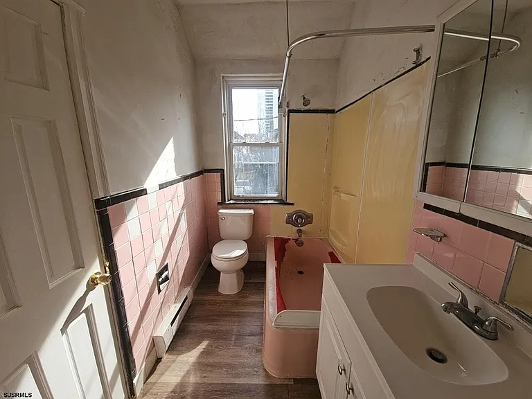 3818 Ventnor Ave — Photo 10
