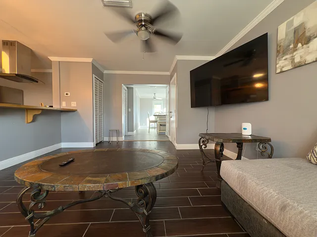 5815 Oxford Dr — Photo 4