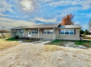 520 Cutoff Rd, Violet Hill, AR 72584