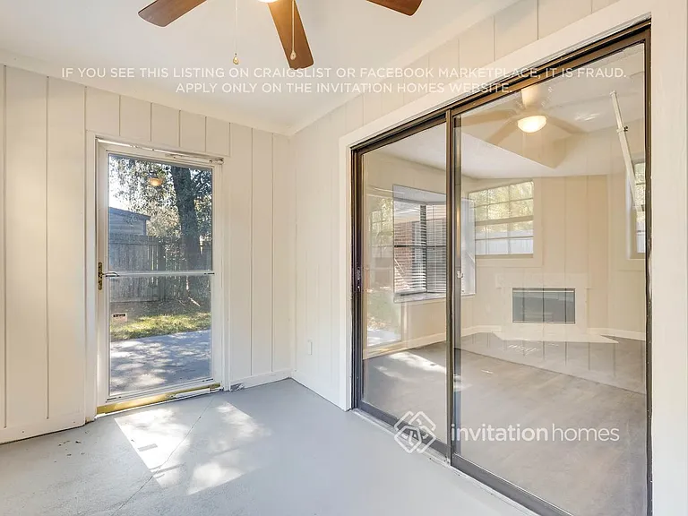 6241 Cranberry Ln E — Photo 19