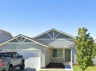 1419 N Touchet Dr, Post Falls, ID 83854