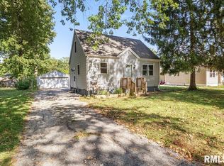 2155 Pickett St, Springfield, IL 62703