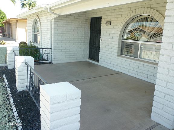 3rd image of 4621 E FLOWER Avenue