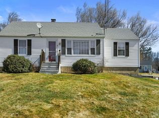 10 Wood Ave, Eliot, ME 03903