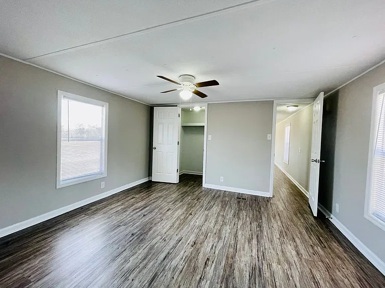 6781 J & T Cir — Photo 10