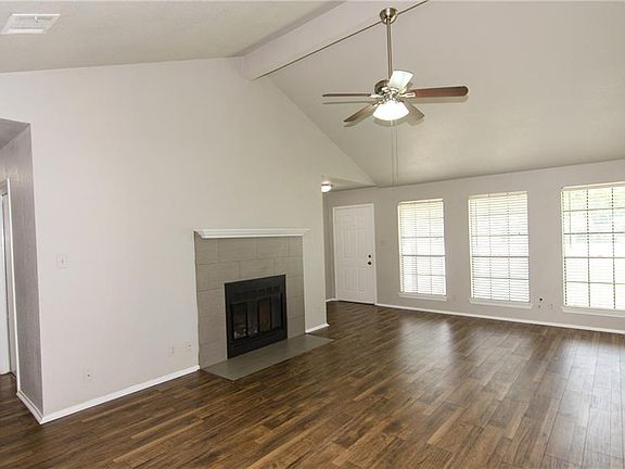 4th image of 605 Bristlewood Cv
