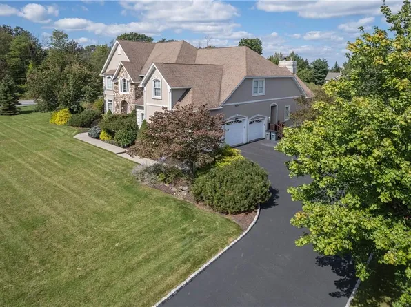 7 Lambros Drive, Monroe, NY 10950