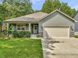 375 Crusaw Dr, Clarksville, TN 37043