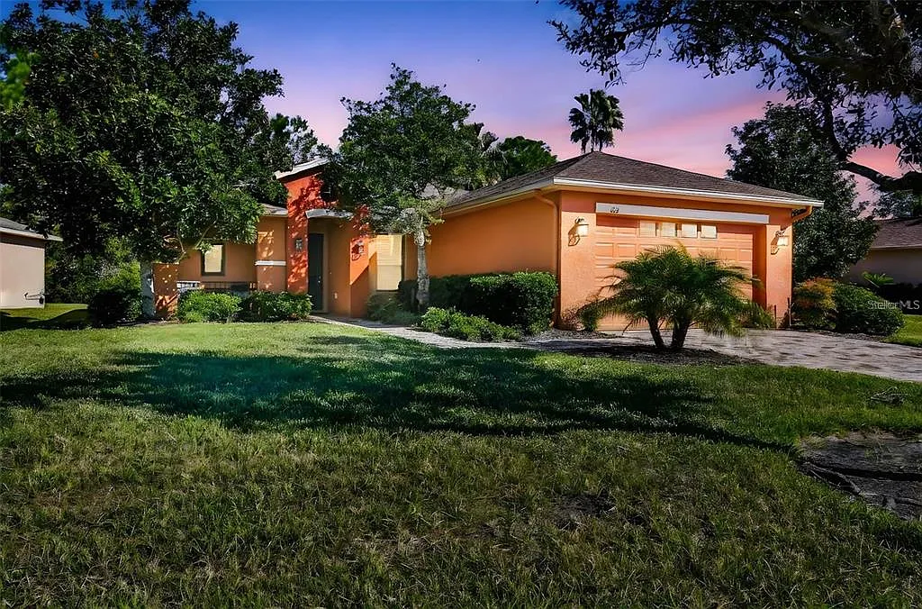 2 bed, 2.0 bath, 1548 sqft, $2,000 — Photo 1