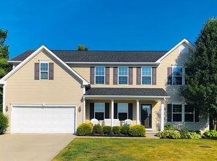 707 Arbor Trails Dr, Macedonia, OH 44056