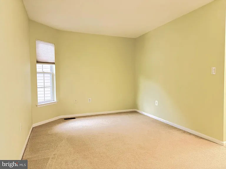 17 Miller Cir — Photo 23