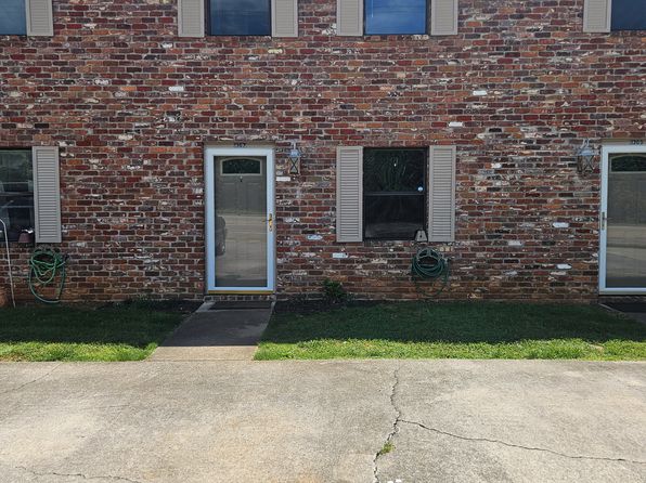 1367-1367 Middlesettlements Rd