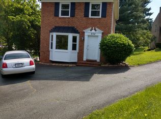 864 Saint Charles Ave, Charlottesville, VA