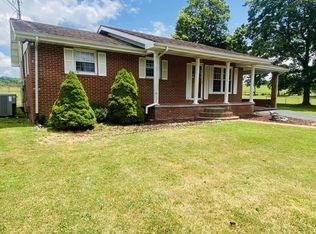 14538 Fairview Rd, Saint Paul, VA 24283
