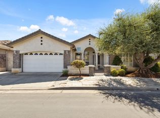 905 E Green Acres Dr, Fresno, CA