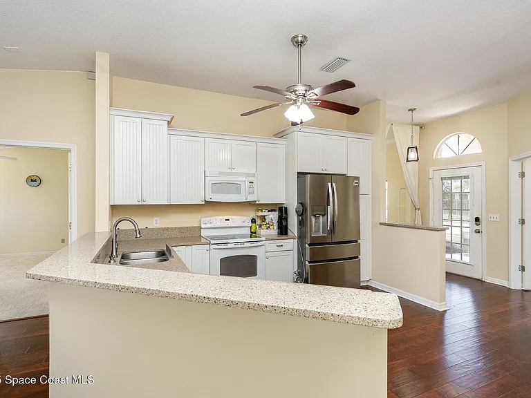 3623 Egret Dr — Photo 4