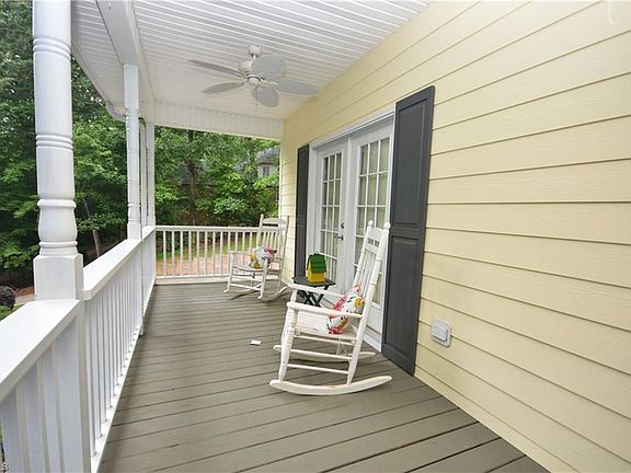 4th image of 218 Glendale Cir