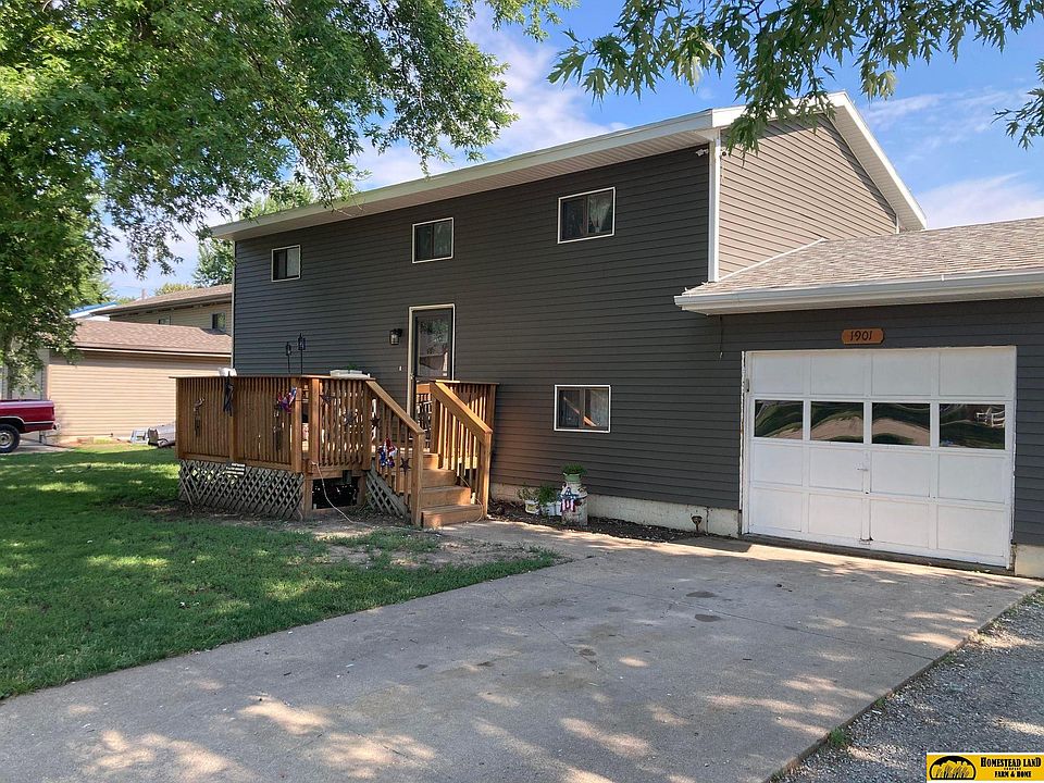 1901 Park St Beatrice NE 68310 Zillow