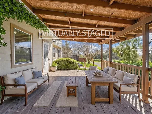 812 Pebble Beach Dr, Garland, TX 75043