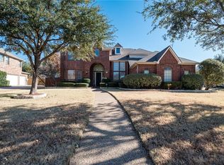 9618 October Glory Ln, Rowlett, TX 75089