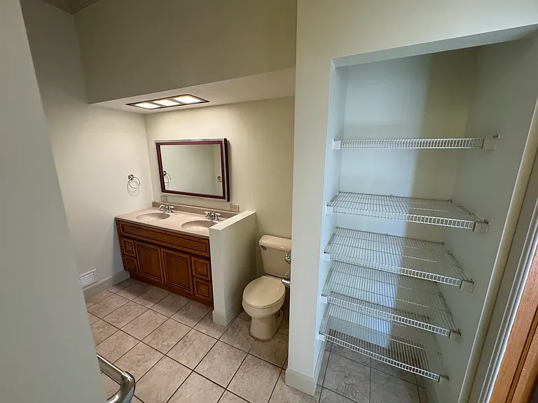 576 Pearl Rd — Photo 6