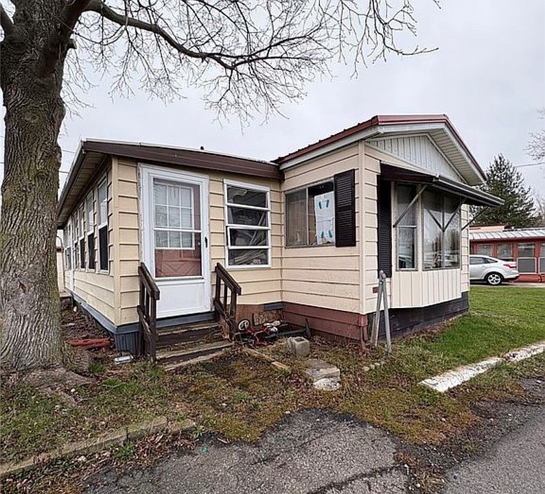 1st image of 5839 Chili Riga Center Rd #E0