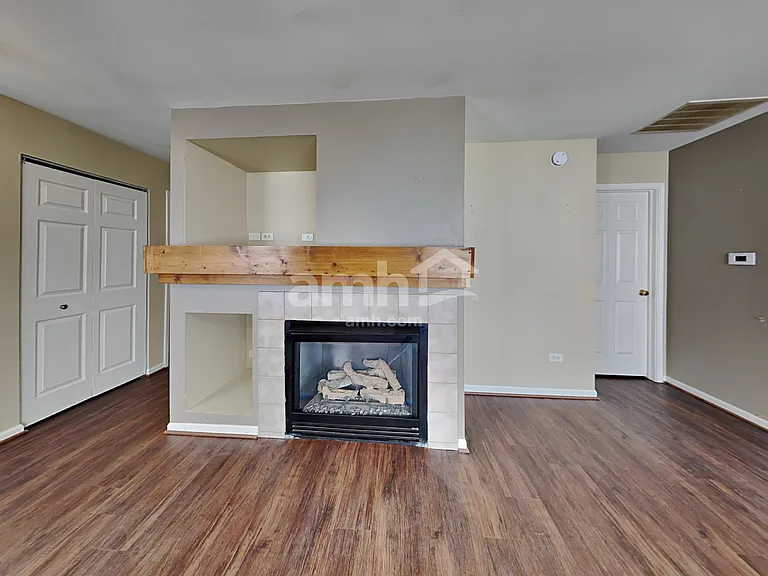2462 Mayfield Ct — Photo 7